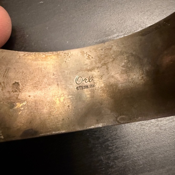 Vintage sterling silver cuff bracelet with wave design, by Otto Robert Wade - Picture 4 of 7